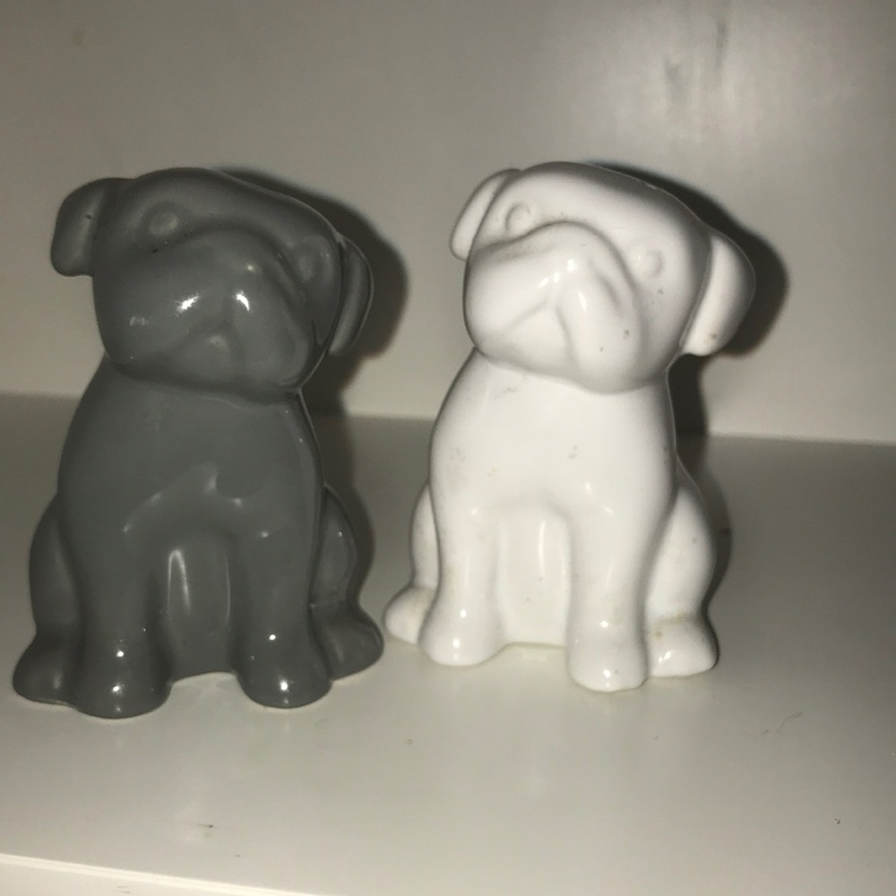 Bulldog salt and pepper  shakers